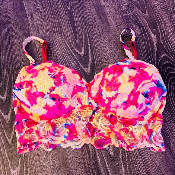 Victoria’s Secret PINK lightly lined/ padded lace bralette - Picture 1 of 5